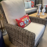 River City Swivel Lounge